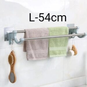 Towel hanger