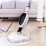 Steam vacuum cleaner