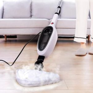 Steam vacuum cleaner